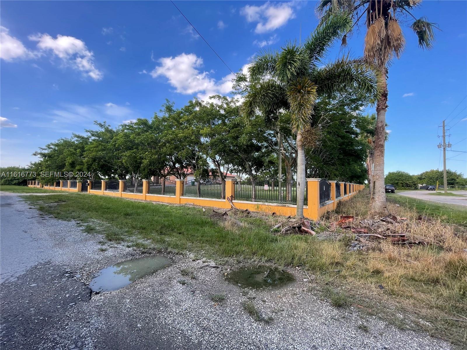 31002 Southwest 212th Avenue Homestead, FL 33030 - Photo 30 of 30 a view of a park with large trees