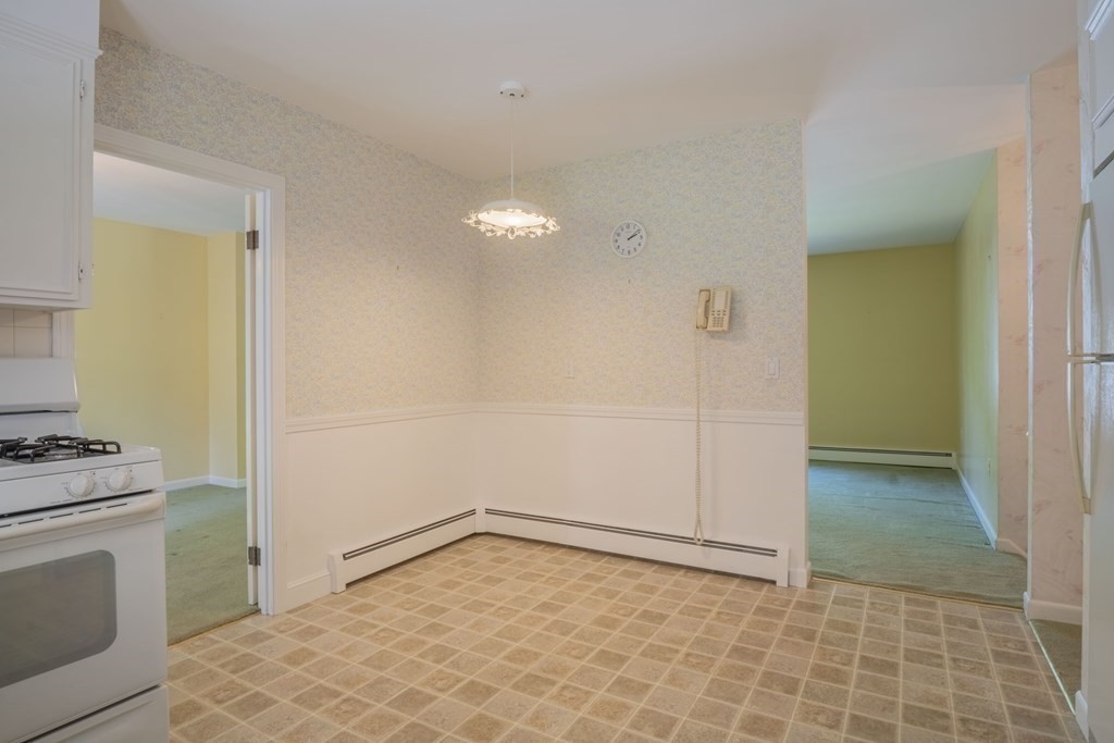 39 Pilgrim Road Marblehead, MA 01945 - Photo 20 of 41
