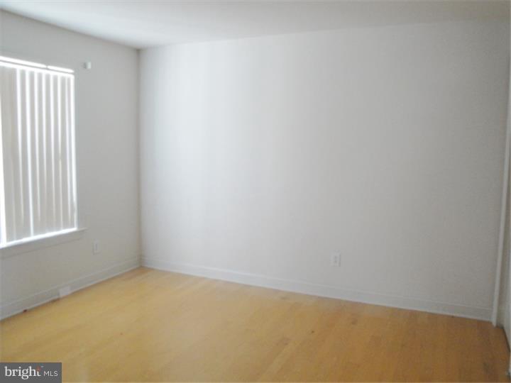 9 Farmview Road Bordentown, NJ 08505 - Photo 15 of 21 Bedroom 2