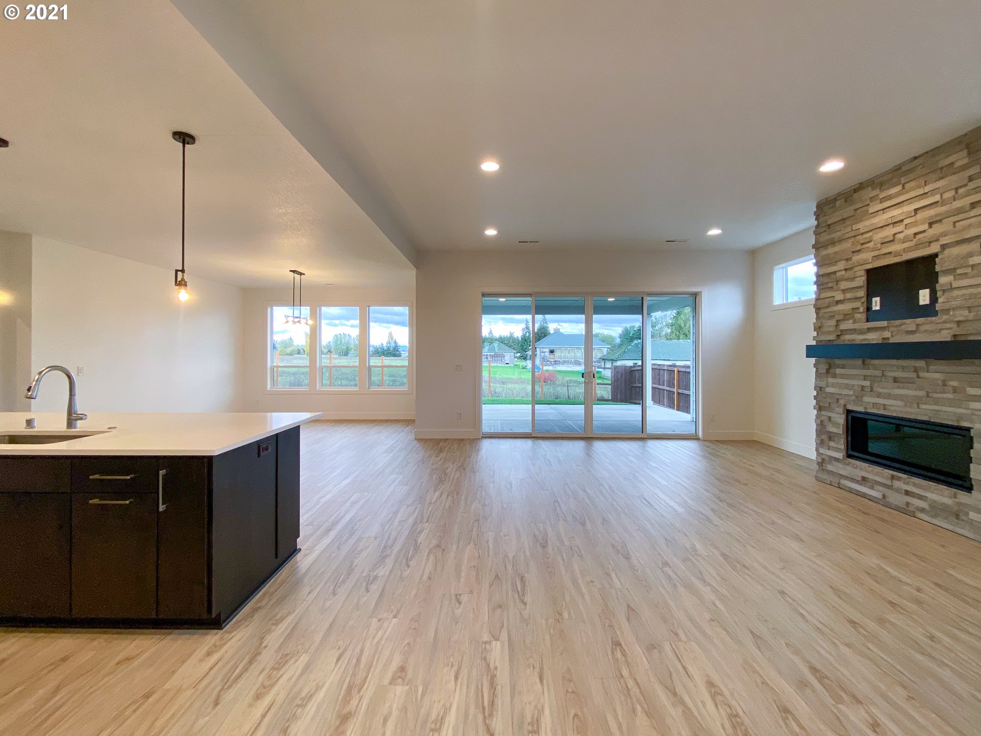 904 South 88th Avenue Ridgefield, WA 98642 - Photo 5 of 30 Gallery Image 5