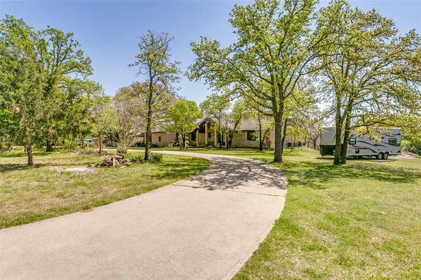 $1,249,000 | 1557 Latigo Hills Road, Bartonville, TX 75022