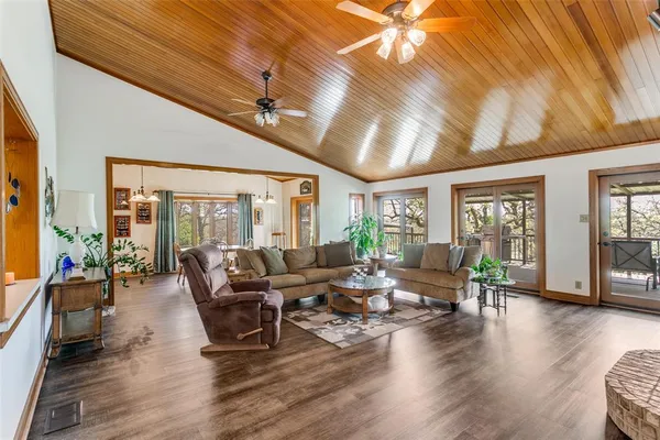 $1,249,000 | 1557 Latigo Hills Road, Bartonville, TX 75022