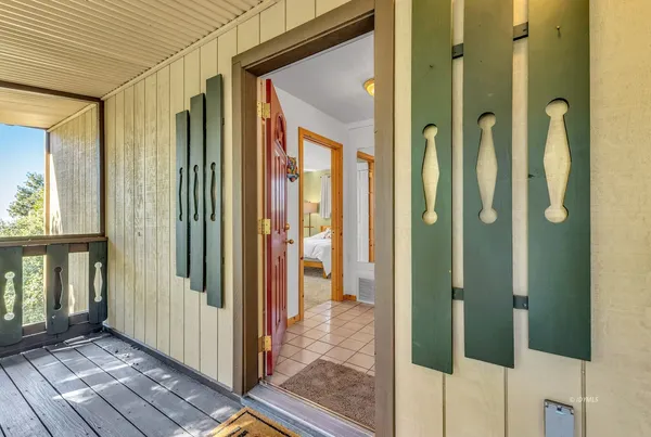 a view of front door