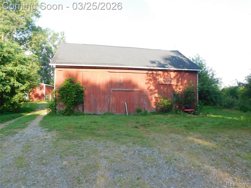 5284 Scotch Settlement Road Almont, MI 48003 - Photo 32 of 43