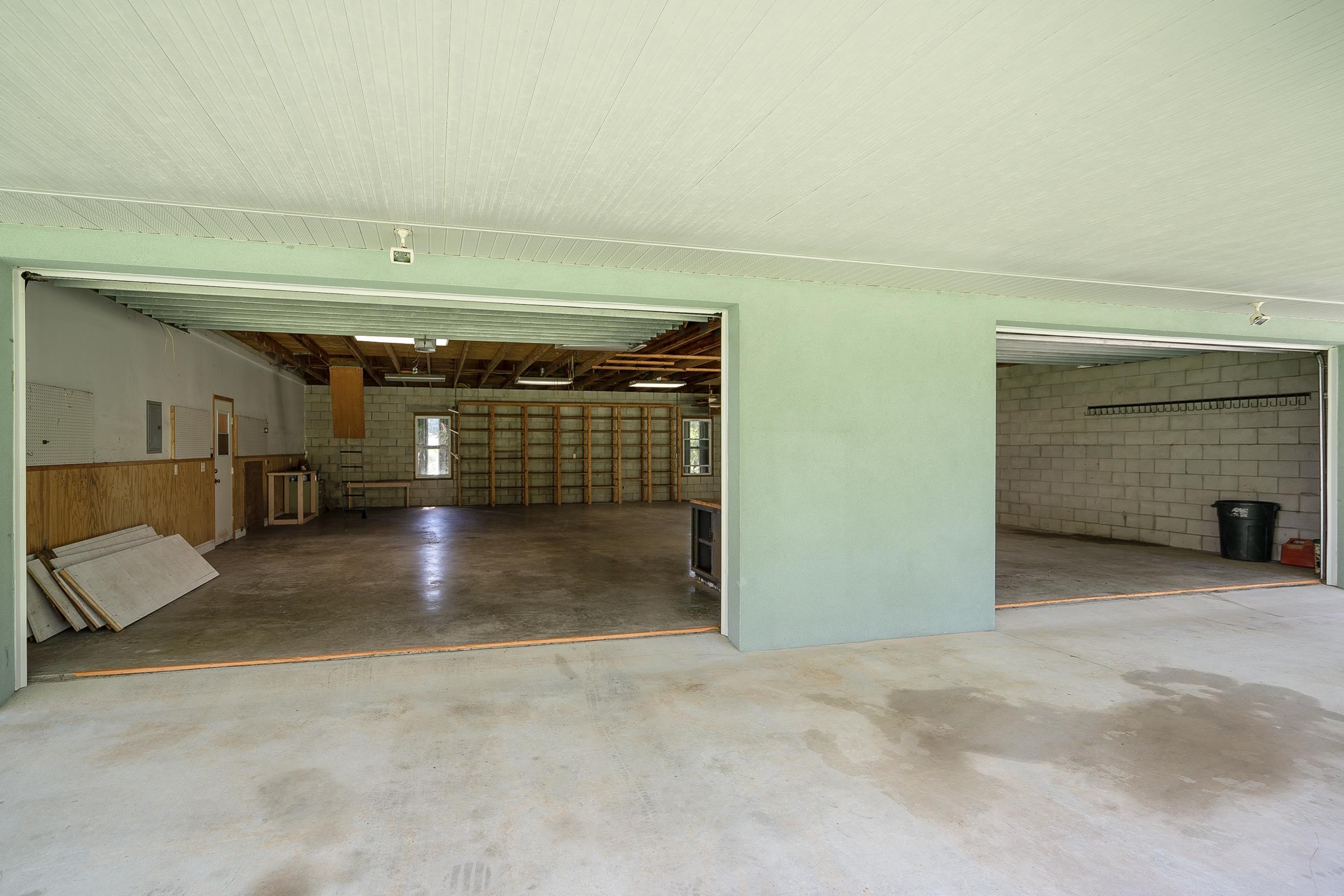 5035 Scaff Road St. Augustine, FL 32092 - Photo 38 of 56 a view of a garage