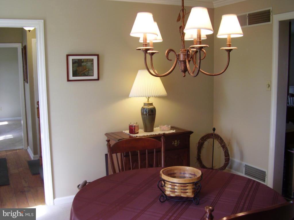 933 Nissley Road Lancaster, PA 17601 - Photo 11 of 44 Gallery Image 11
