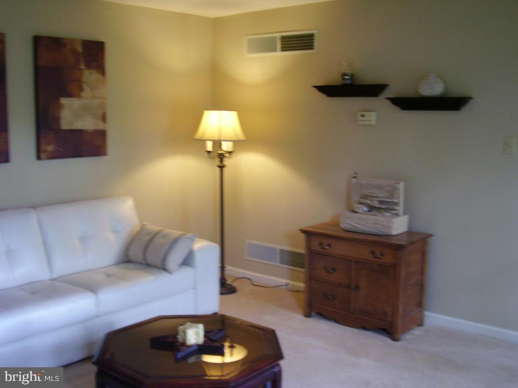 933 Nissley Road Lancaster, PA 17601 - Photo 13 of 44 Gallery Image 13