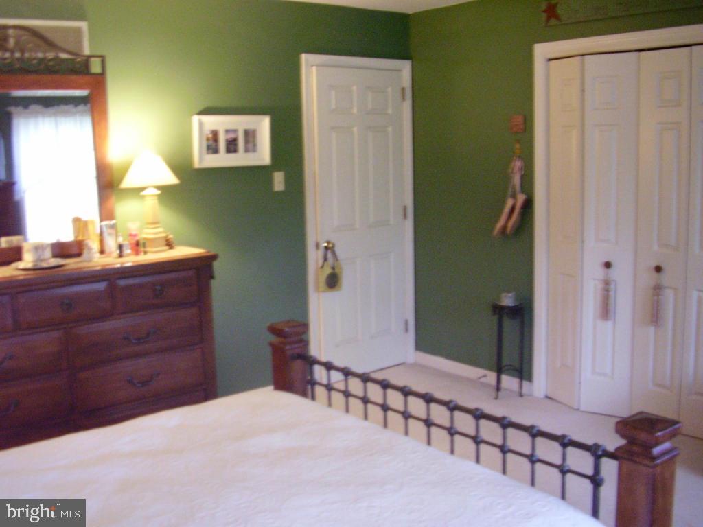 933 Nissley Road Lancaster, PA 17601 - Photo 17 of 44 Gallery Image 17