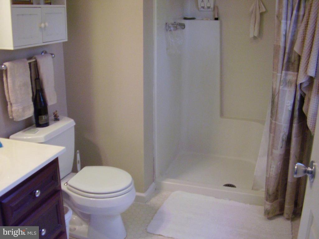 933 Nissley Road Lancaster, PA 17601 - Photo 19 of 44 Gallery Image 19