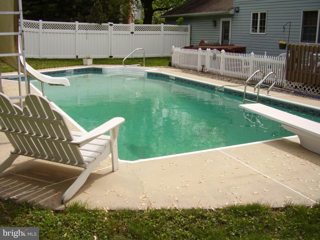 933 Nissley Road Lancaster, PA 17601 - Photo 36 of 44 Gallery Image 36