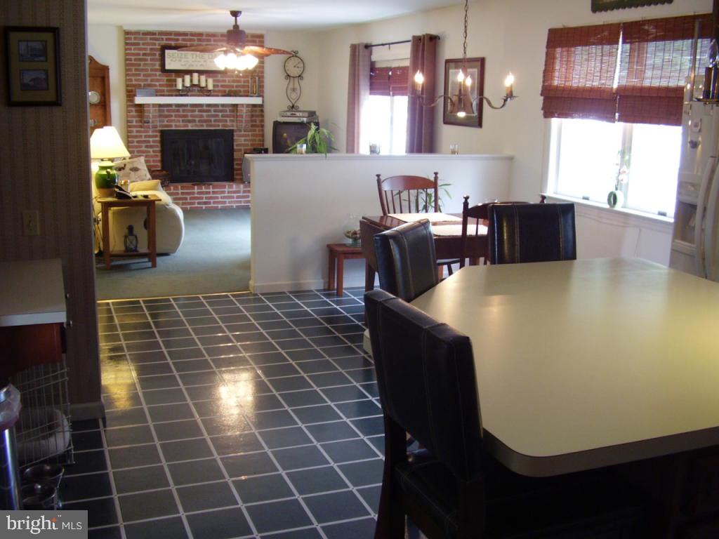 933 Nissley Road Lancaster, PA 17601 - Photo 5 of 44 Gallery Image 5