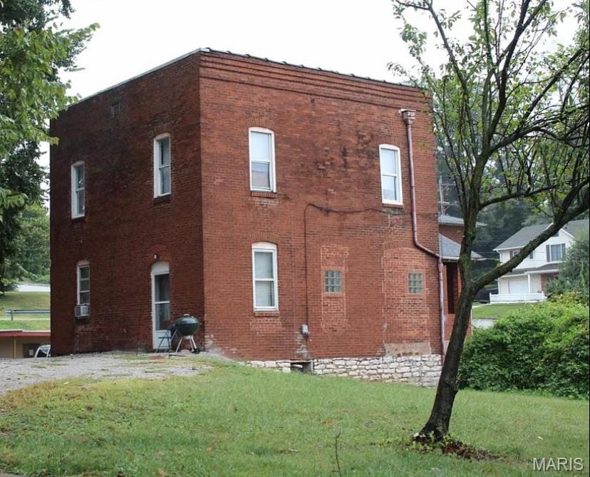 220 East 6th Street Alton, IL 62002 - Photo 22 of 28