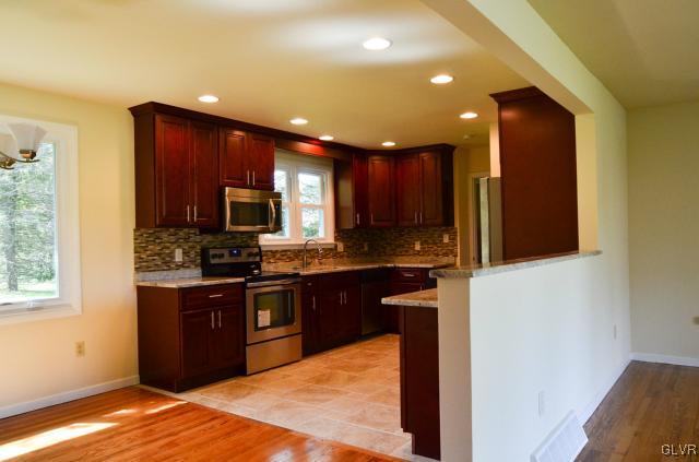 4217 Hecktown Road Bethlehem, PA 18020 - Photo 4 of 11 Gallery Image 4