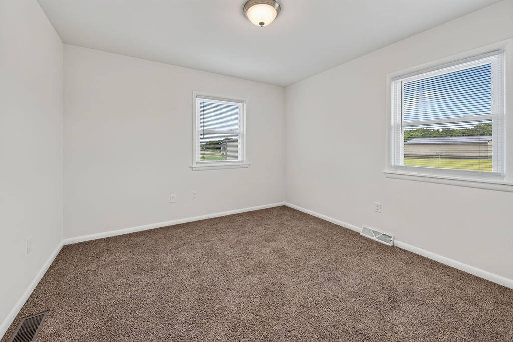 W8324 County Rd Z Onalaska, WI 54650 - Photo 17 of 39 Bedroom 1c