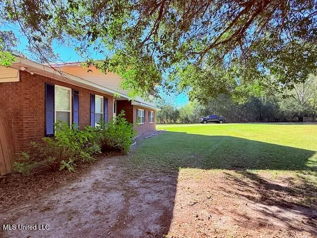 $299,950 | 516 Airline Highway, Tylertown, MS 39667