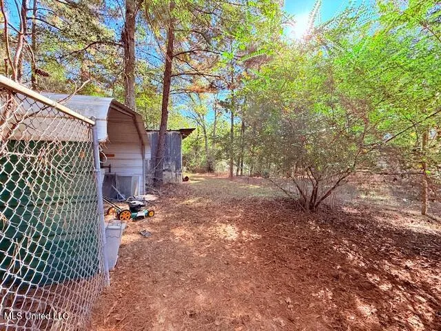 $299,950 | 516 Airline Highway, Tylertown, MS 39667