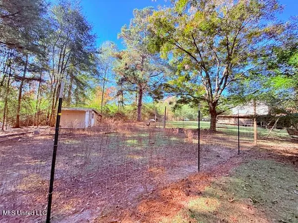 $299,950 | 516 Airline Highway, Tylertown, MS 39667
