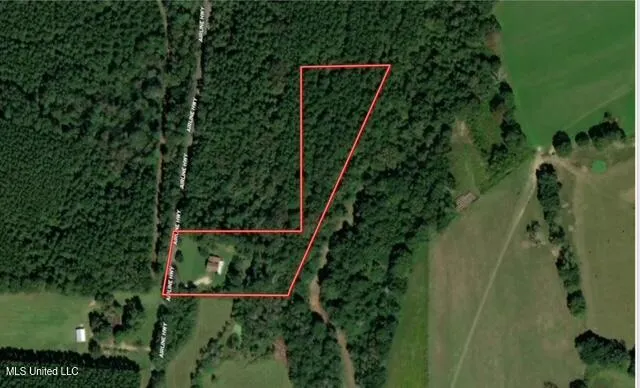 $299,950 | 516 Airline Highway, Tylertown, MS 39667