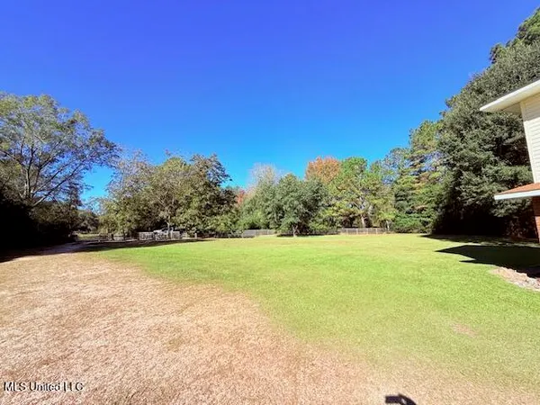 $299,950 | 516 Airline Highway, Tylertown, MS 39667