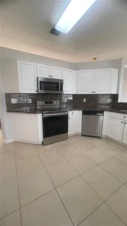 $3,100 | 21331 Southwest 87th Court, Cutler Bay, FL 33189