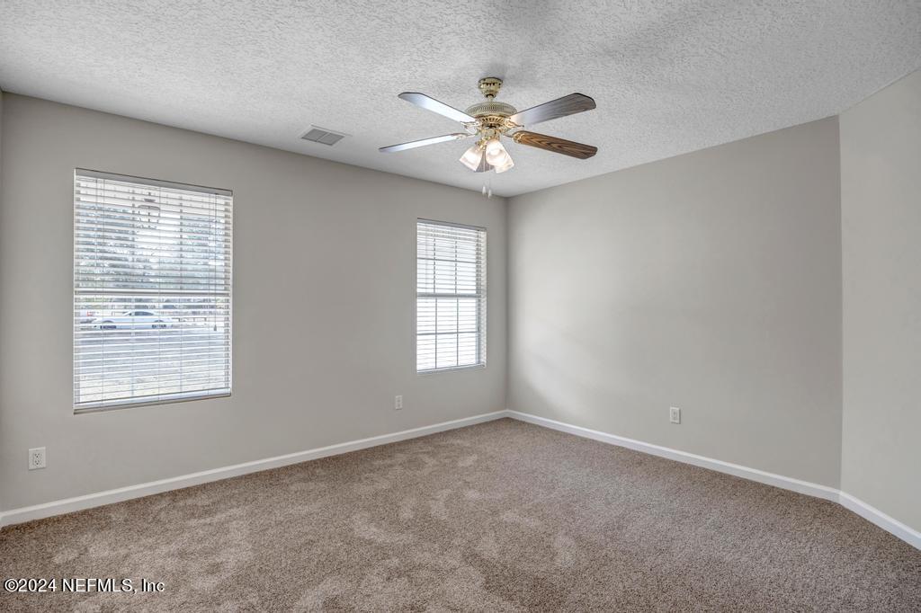 3308 Thunder Road Middleburg, FL 32068 - Photo 22 of 39 a view of an empty room with a window