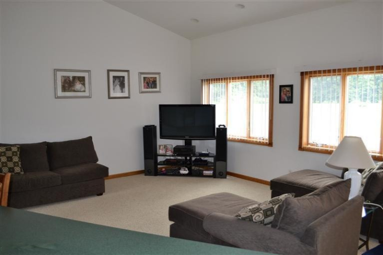 13593 Kane Road Plainwell, MI 49080 - Photo 4 of 20 Additional Photo