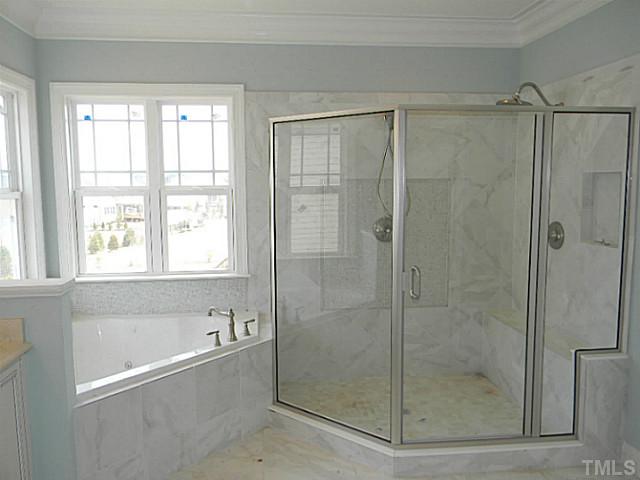 4800 Adler Pass, Unit LT204 Raleigh, NC 27612 - Photo 15 of 25 Gallery Image 15