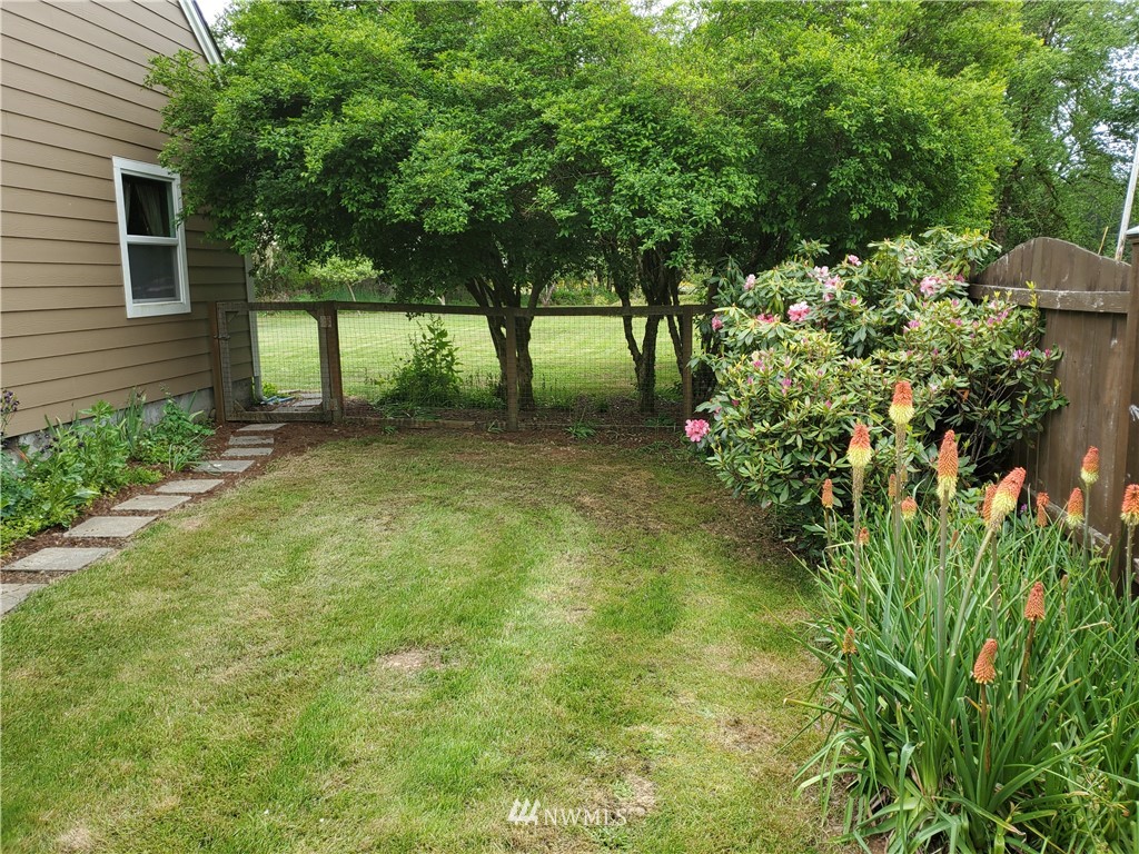 547 West Deckerville Road Matlock, WA 98560 - Photo 14 of 40 Gallery Image 14