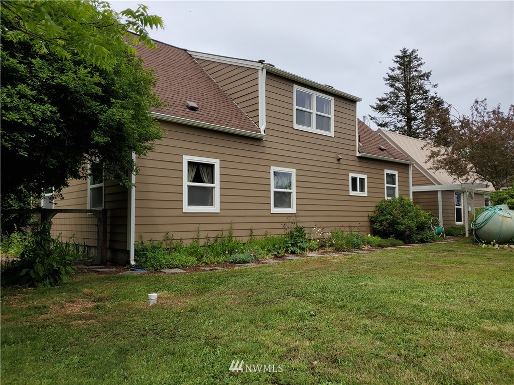 547 West Deckerville Road Matlock, WA 98560 - Photo 3 of 40 Gallery Image 3