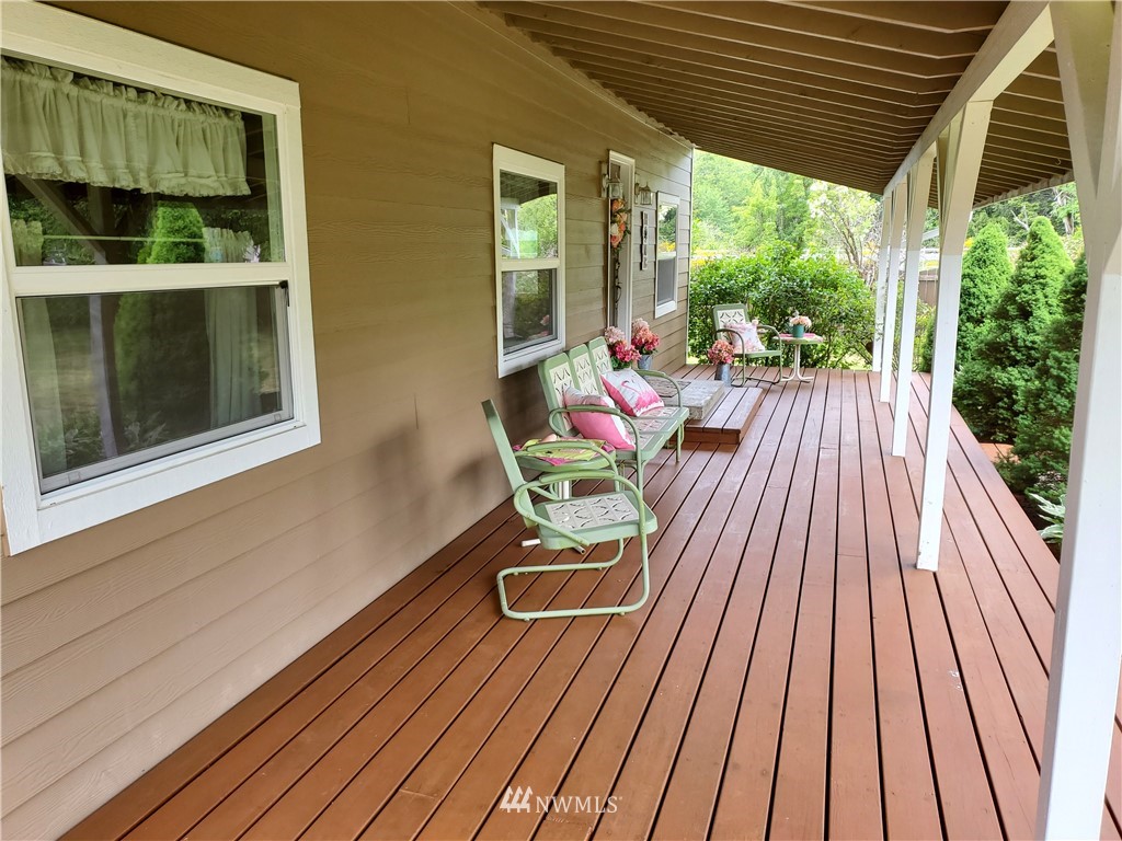 547 West Deckerville Road Matlock, WA 98560 - Photo 9 of 40 Gallery Image 9