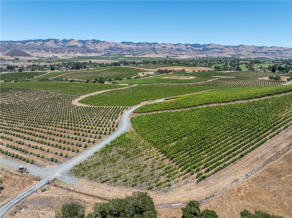 5502 Los Ranchos Road San Luis Obispo, CA 93401 - Photo 12 of 75 a view of a green field with an ocean view