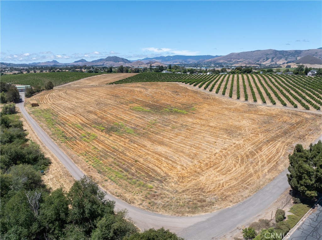 5502 Los Ranchos Road San Luis Obispo, CA 93401 - Photo 25 of 75