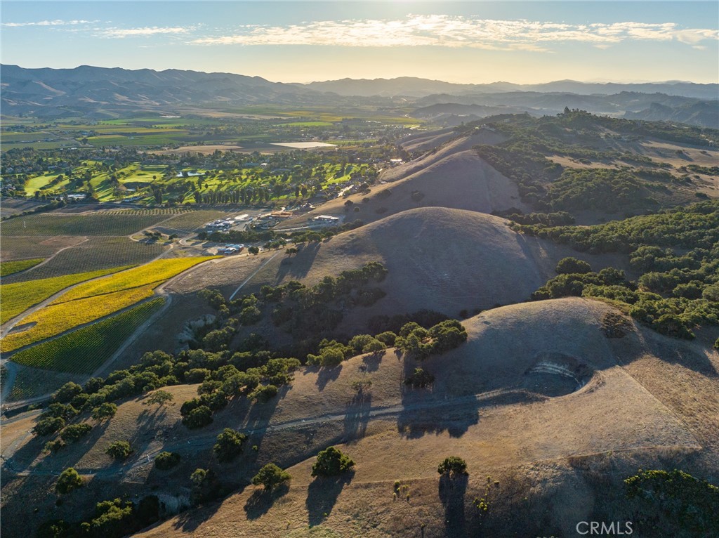 5502 Los Ranchos Road San Luis Obispo, CA 93401 - Photo 57 of 75 a view of a city with mountains in the background