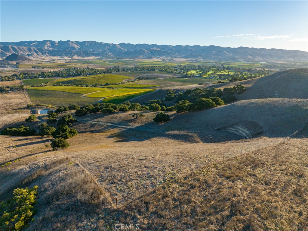 5502 Los Ranchos Road San Luis Obispo, CA 93401 - Photo 58 of 75 a view of an ocean and a mountain