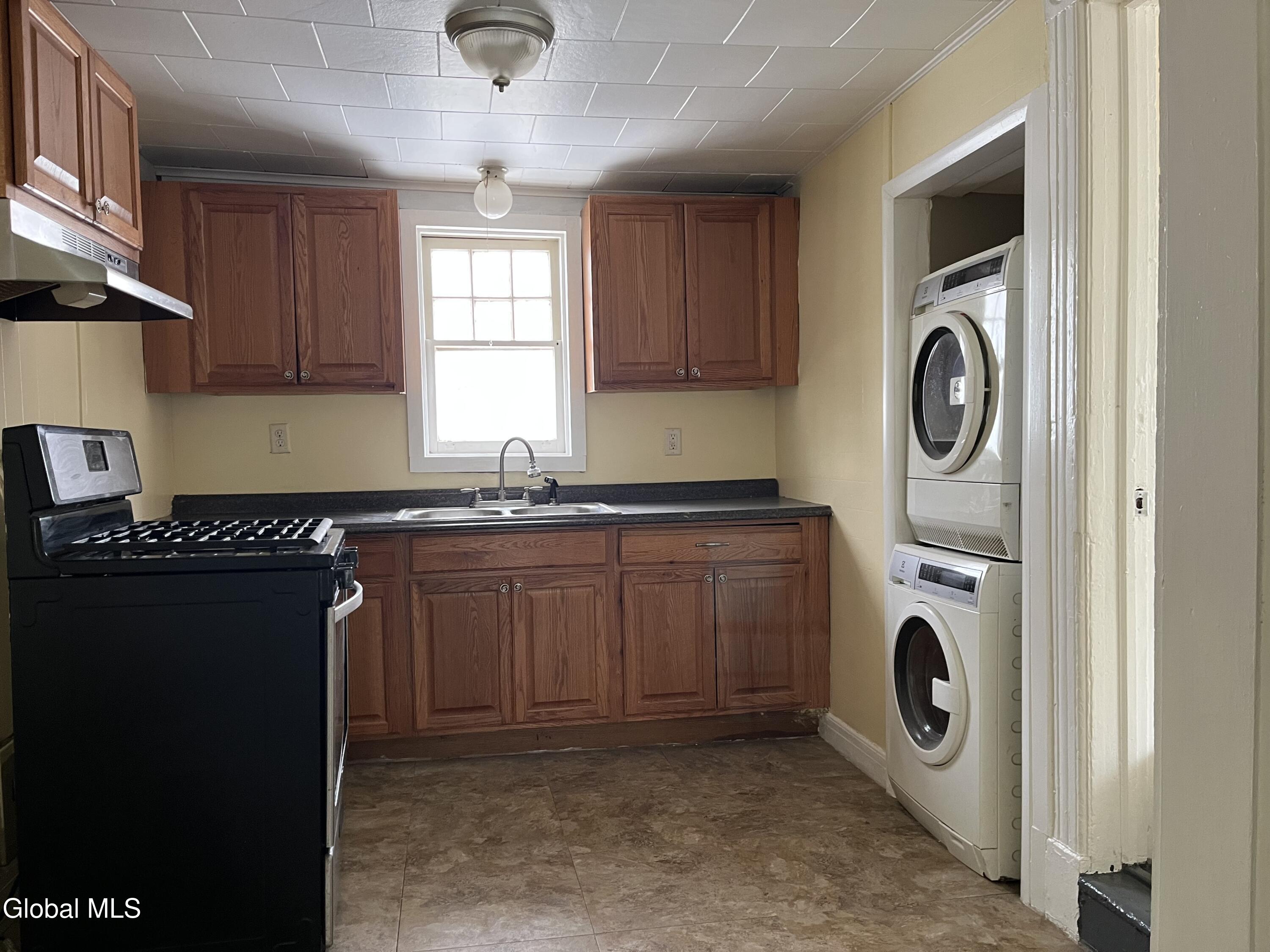 683 State Street Albany, NY 12203 - Photo 19 of 20 IMG_4415