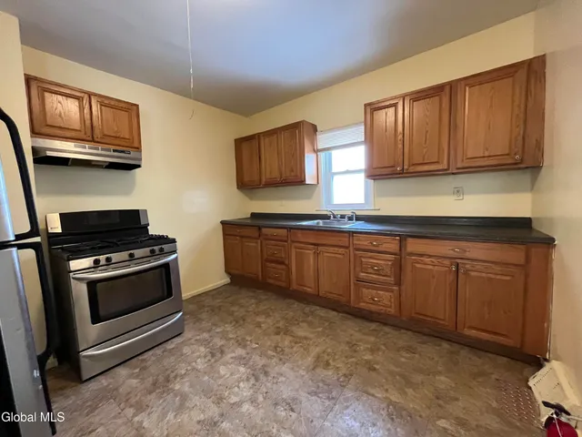 $269,000 | 683 State Street, Albany, NY 12203