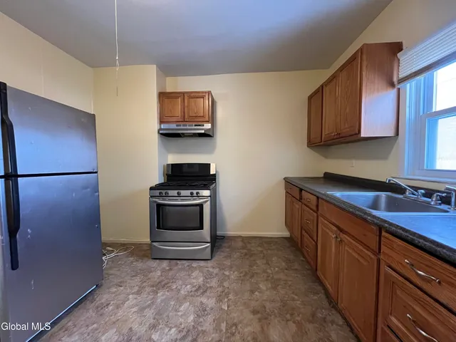 $269,000 | 683 State Street, Albany, NY 12203