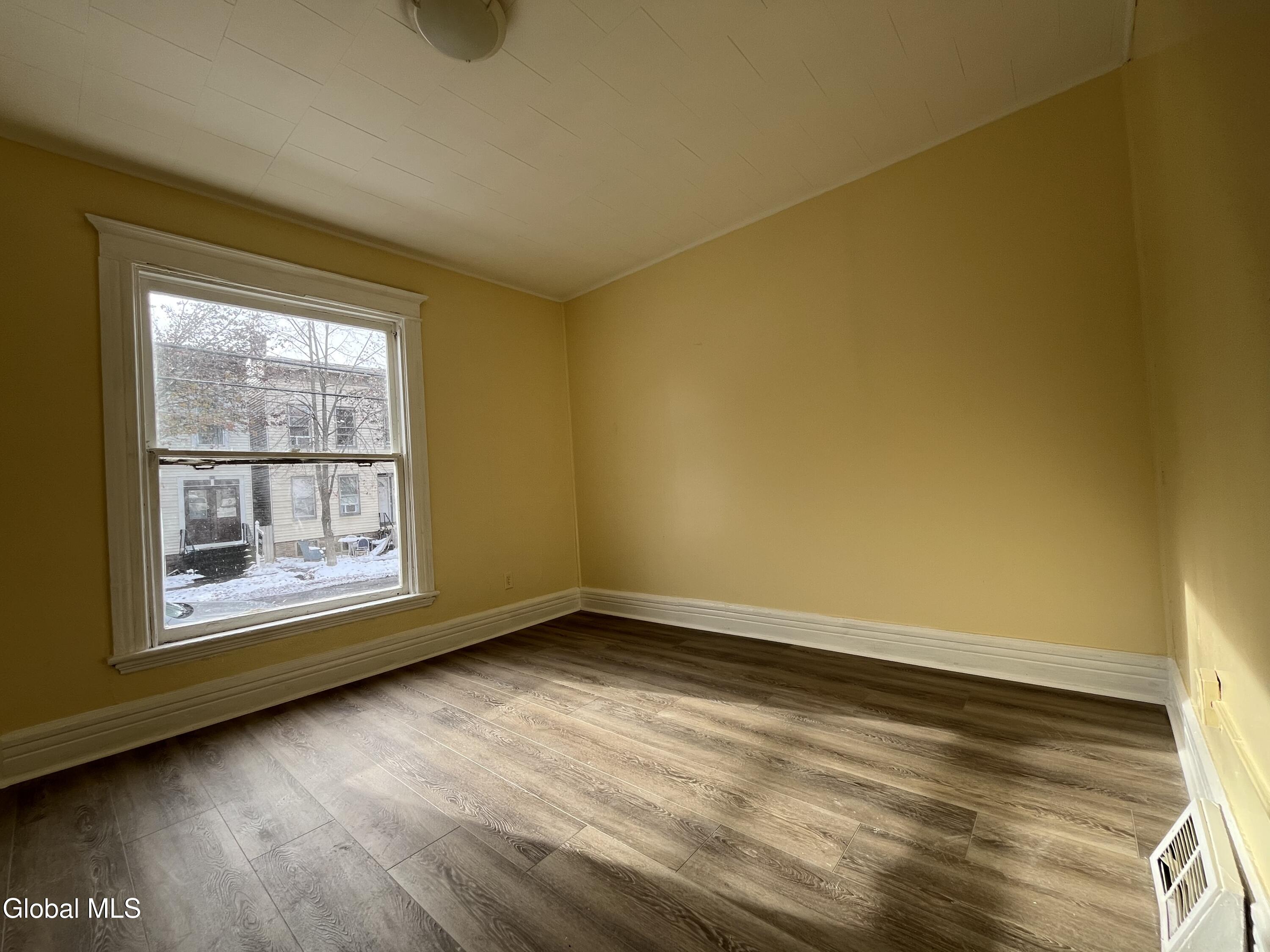 683 State Street Albany, NY 12203 - Photo 7 of 20 IMG_4426