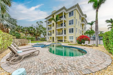 $2,600,000 | 304 Calle Miramar, Unit S2, Sarasota, FL 34242