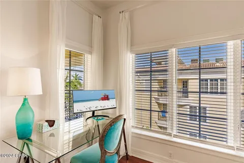 $2,600,000 | 304 Calle Miramar, Unit S2, Sarasota, FL 34242