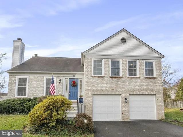 $735,000 | 48 McPherson Circle, Sterling, VA 20165