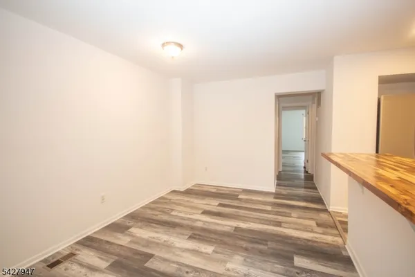 $2,000 | 10 Amherst Court, Hamburg, NJ 07419
