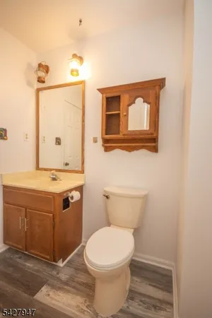 $2,000 | 10 Amherst Court, Hamburg, NJ 07419