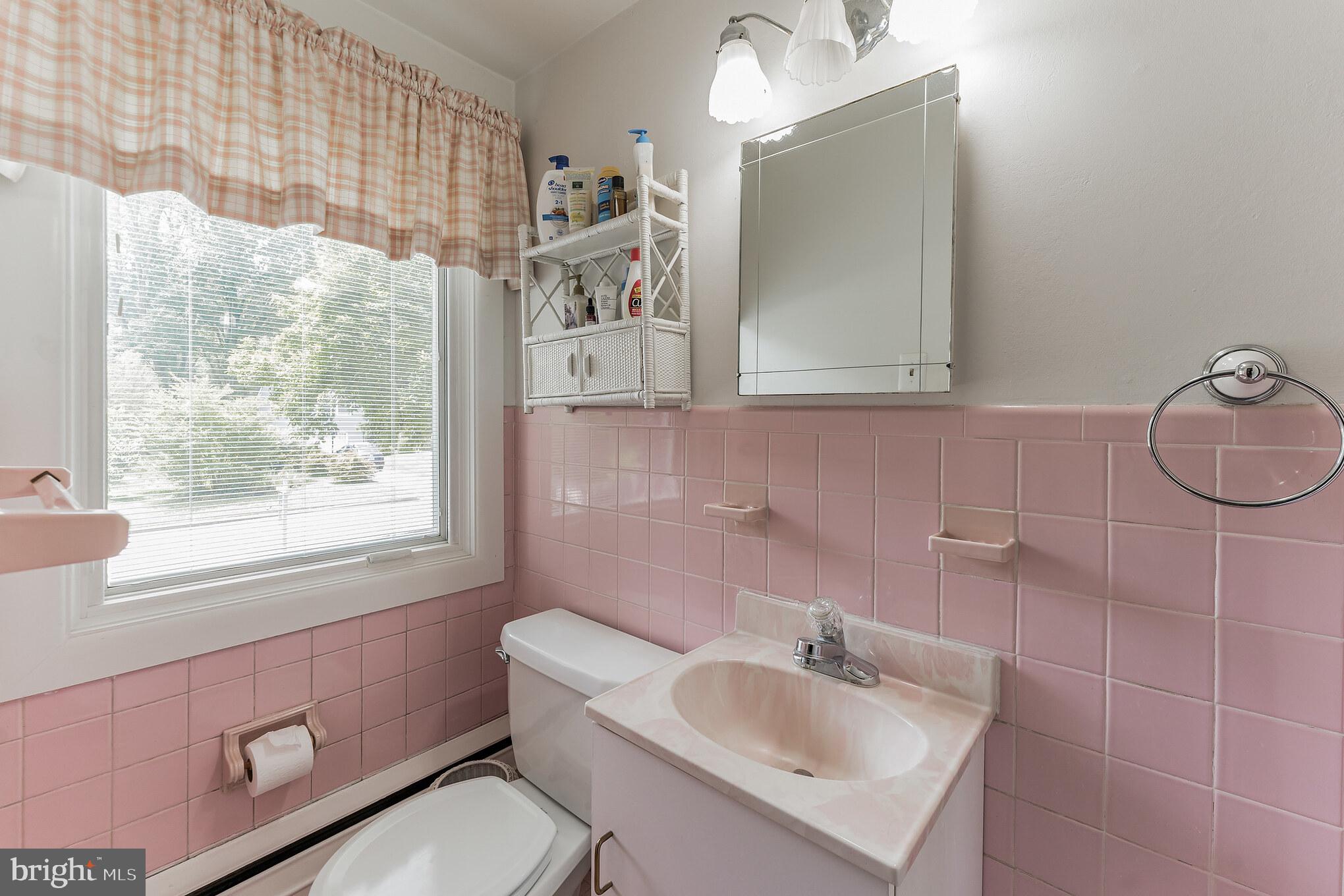 615 Wallace Drive Wayne, PA 19087 - Photo 18 of 33