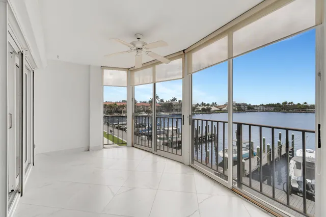 $850,000 | 220 Mac Farlane Drive, Unit S203, Delray Beach, FL 33483
