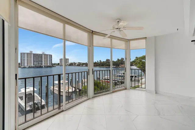 $850,000 | 220 Mac Farlane Drive, Unit S203, Delray Beach, FL 33483