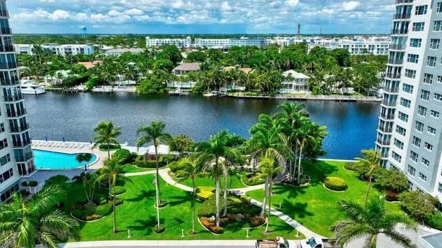 $850,000 | 220 Mac Farlane Drive, Unit S203, Delray Beach, FL 33483