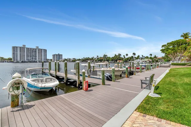 $850,000 | 220 Mac Farlane Drive, Unit S203, Delray Beach, FL 33483