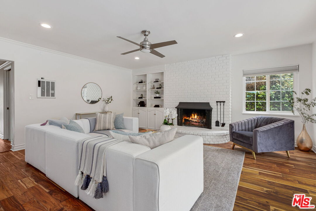 7825 West 83rd Street Playa del Rey, CA 90293 - Photo 15 of 41 Gallery Image 15