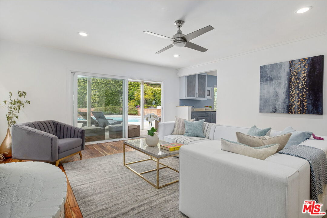 7825 West 83rd Street Playa del Rey, CA 90293 - Photo 17 of 41 Gallery Image 17